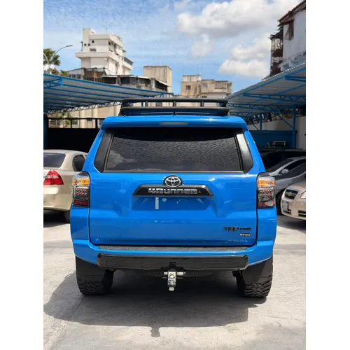 Toyota 4Runner TRD PRO 2019 Azul Caracas