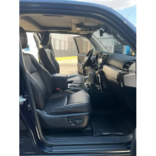 Toyota 4Runner TRD Off Road 2020 Azul Caracas