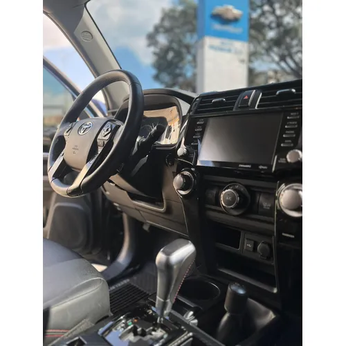 Toyota 4Runner TRD Off Road 2020 Azul Caracas