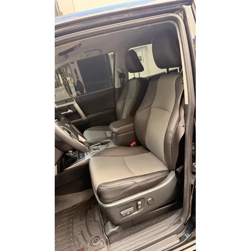 Toyota 4Runner SR5 2022 Negro