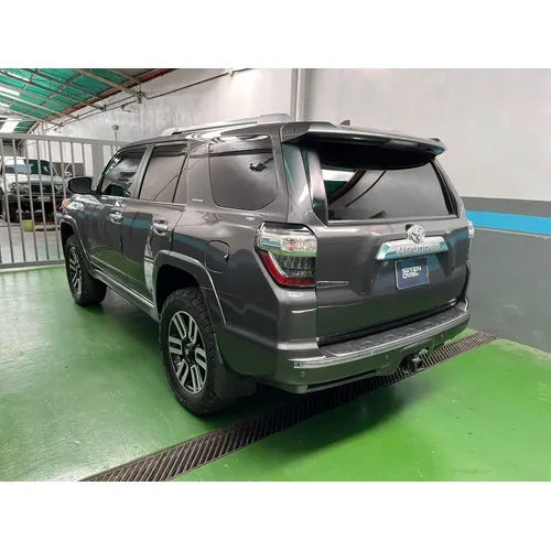 Toyota 4Runner Limited 2020 Gris Caracas