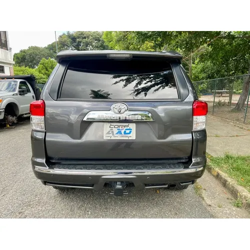 Toyota 4Runner 2013 Gris Caracas
