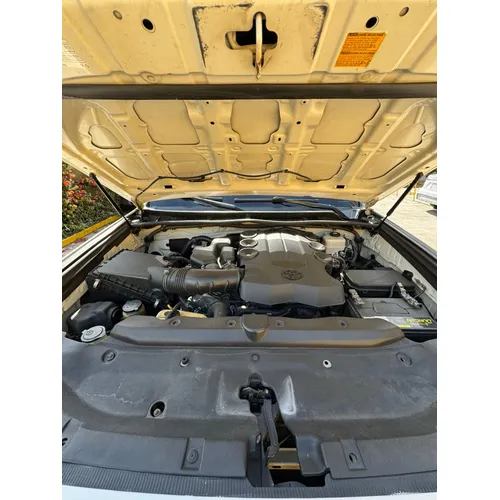 Toyota 4Runner 2015 Blanco Caracas