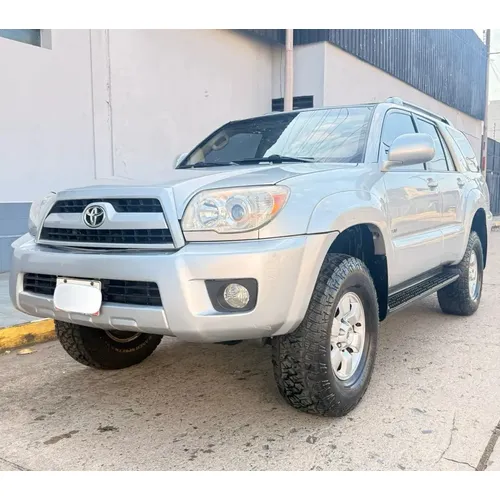 Toyota 4Runner 2006 Plateado Girardot