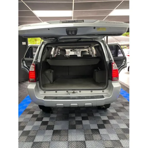 Toyota 4Runner Limited 2007 Plateado Caracas