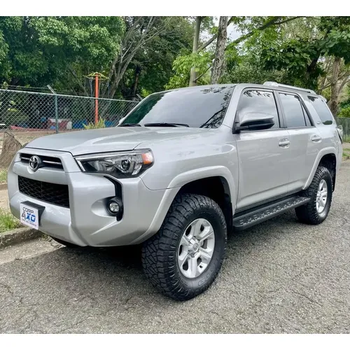 Toyota 4Runner SR5 2023 Plateado Caracas