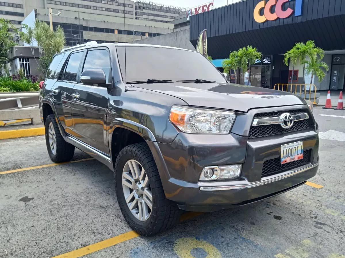Toyota 4runner Gris Modelo 2010