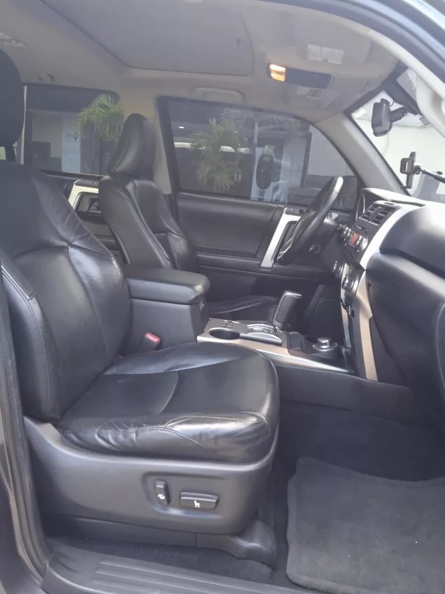 Toyota 4runner Gris Modelo 2010
