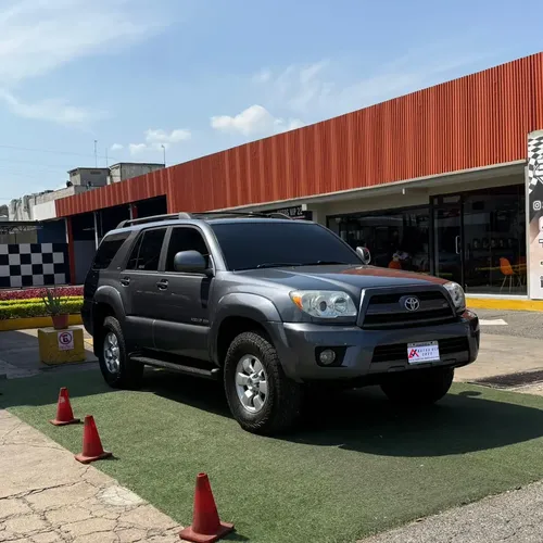Toyota 4Runner Limited 2008 Blanco Lechería