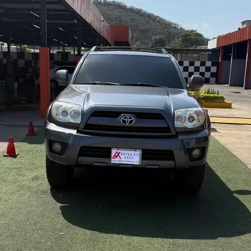 Toyota 4Runner Limited 2008 Blanco Lechería