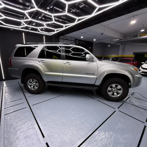 Toyota 4Runner Limited 2006 Plateado Caracas