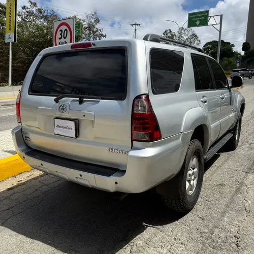 Toyota 4Runner Limited 2006 Plateado Caracas