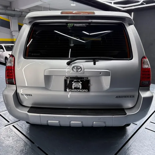 Toyota 4Runner Limited 2006 Plateado Caracas