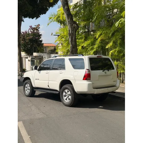 Toyota 4Runner Limited 2008 Blanco Caracas
