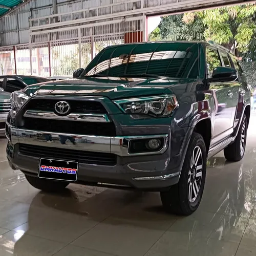 Toyota 4Runner Limited 2014 Gris Caracas
