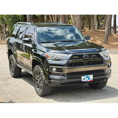 Toyota 4Runner Limited 2015 Negro Caracas