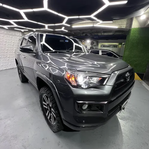 Toyota 4Runner Limited 2015 Gris Caracas