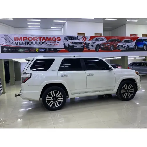 Toyota 4Runner Limited 2015 Blanco Caracas