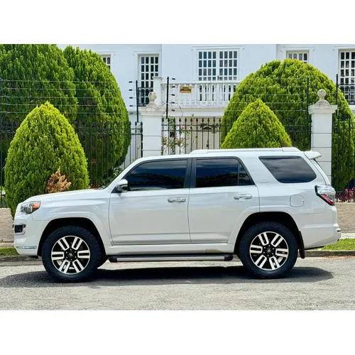 Toyota 4Runner Limited 2015 Blanco Caracas