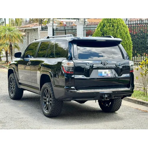 Toyota 4Runner Limited 2015 Negro Caracas