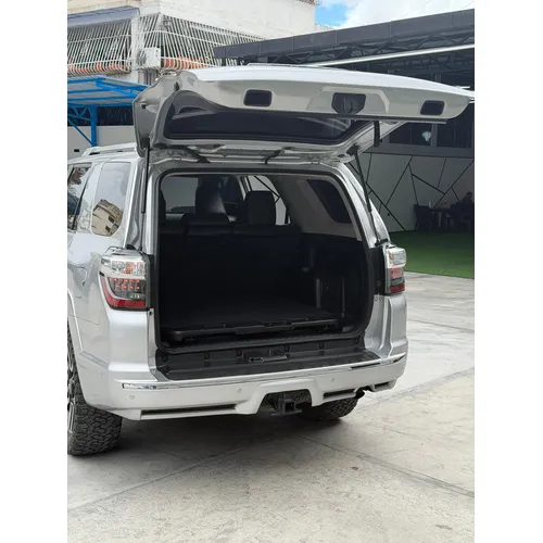 Toyota 4Runner Limited 2015 Plateado Caracas