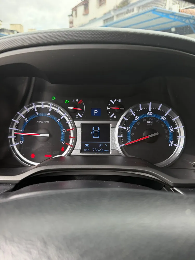Toyota 4Runner Limited 2015 Plateado Caracas