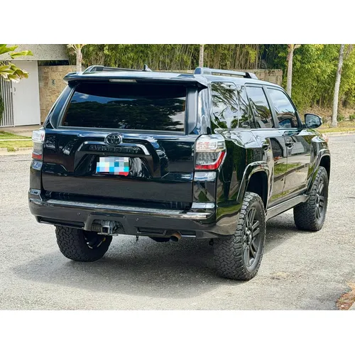 Toyota 4Runner Limited 2015 Negro Caracas