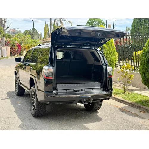 Toyota 4Runner Limited 2015 Negro Caracas