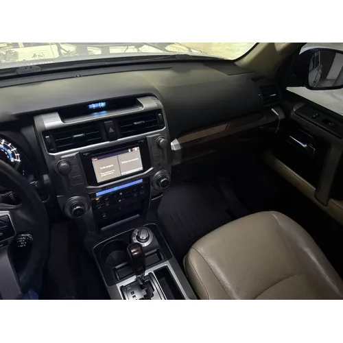 Toyota 4Runner Limited 2015 Blanco Valencia