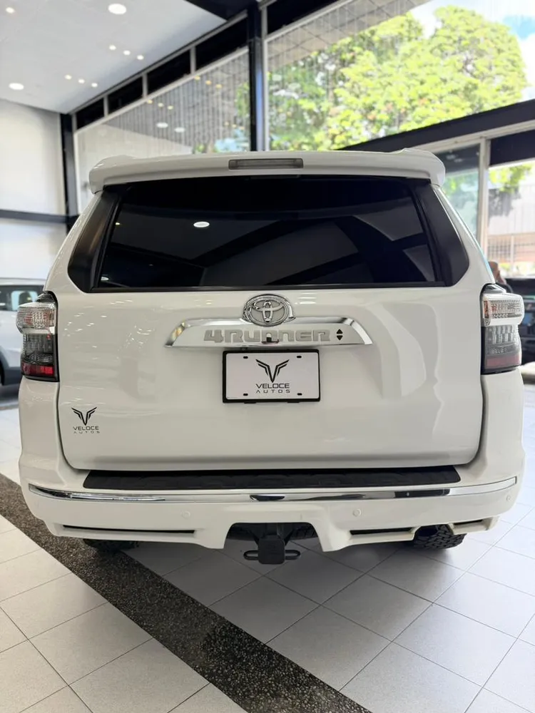 Toyota 4Runner Limited 2016 Blanco Caracas
