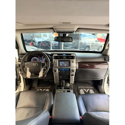 Toyota 4Runner Limited 2016 Blanco Caracas