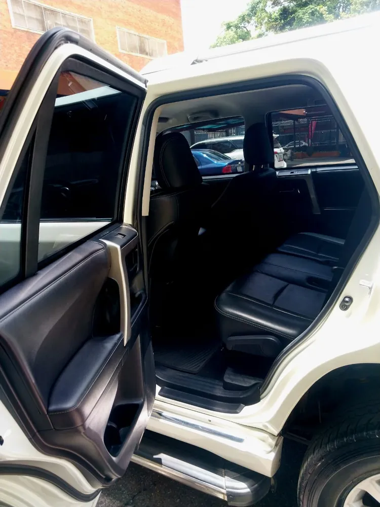 Toyota 4Runner Limited 2016 Blanco Caracas