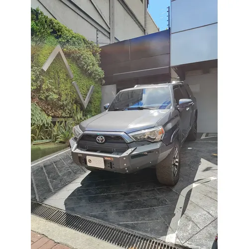 Toyota 4Runner Limited 2018 Gris Caracas