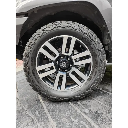 Toyota 4Runner Limited 2018 Gris Caracas