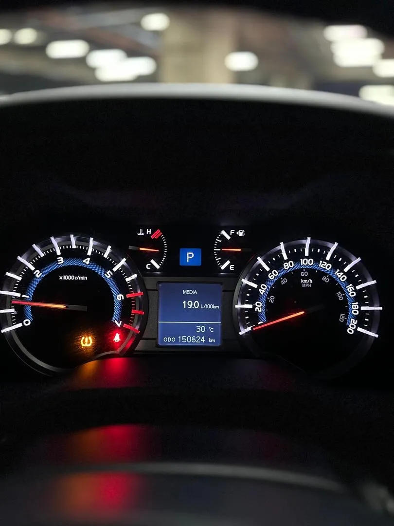 Toyota 4Runner Limited 1900 Blanco Caracas