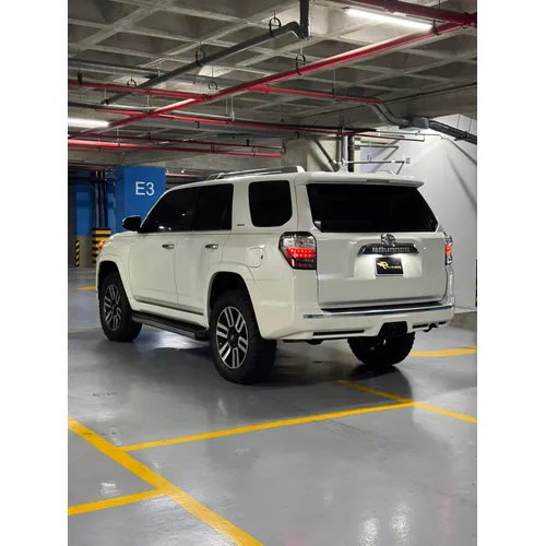 Toyota 4Runner Limited 2019 Blanco Caracas