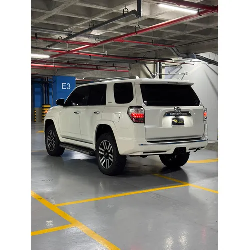Toyota 4Runner 2019 Blanco Caracas