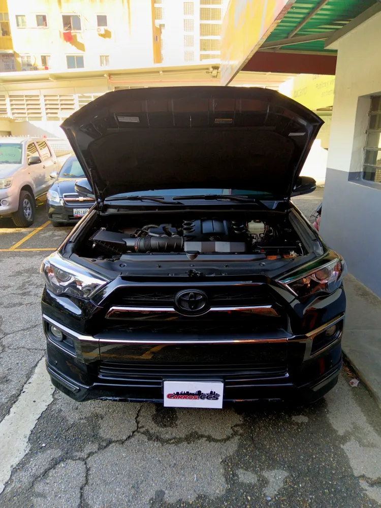 Toyota 4Runner Limited 2019 Negro Caracas