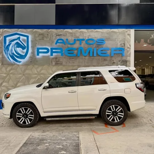 Toyota 4Runner Limited 2021 Blanco Caracas