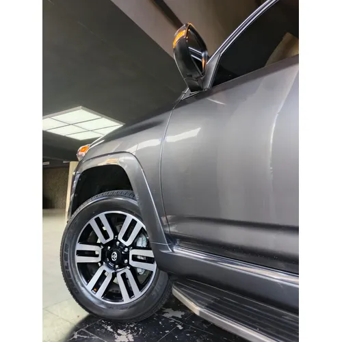 Toyota 4Runner 2021 Gris Caracas