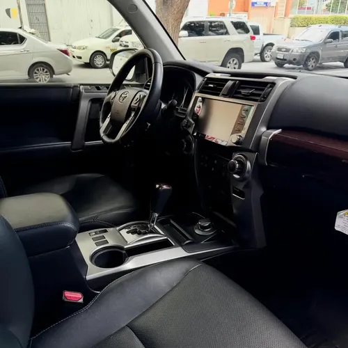 Toyota 4Runner Limited 2021 Blanco Caracas