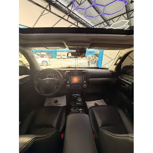 Toyota 4Runner Limited 2021 Negro Caracas