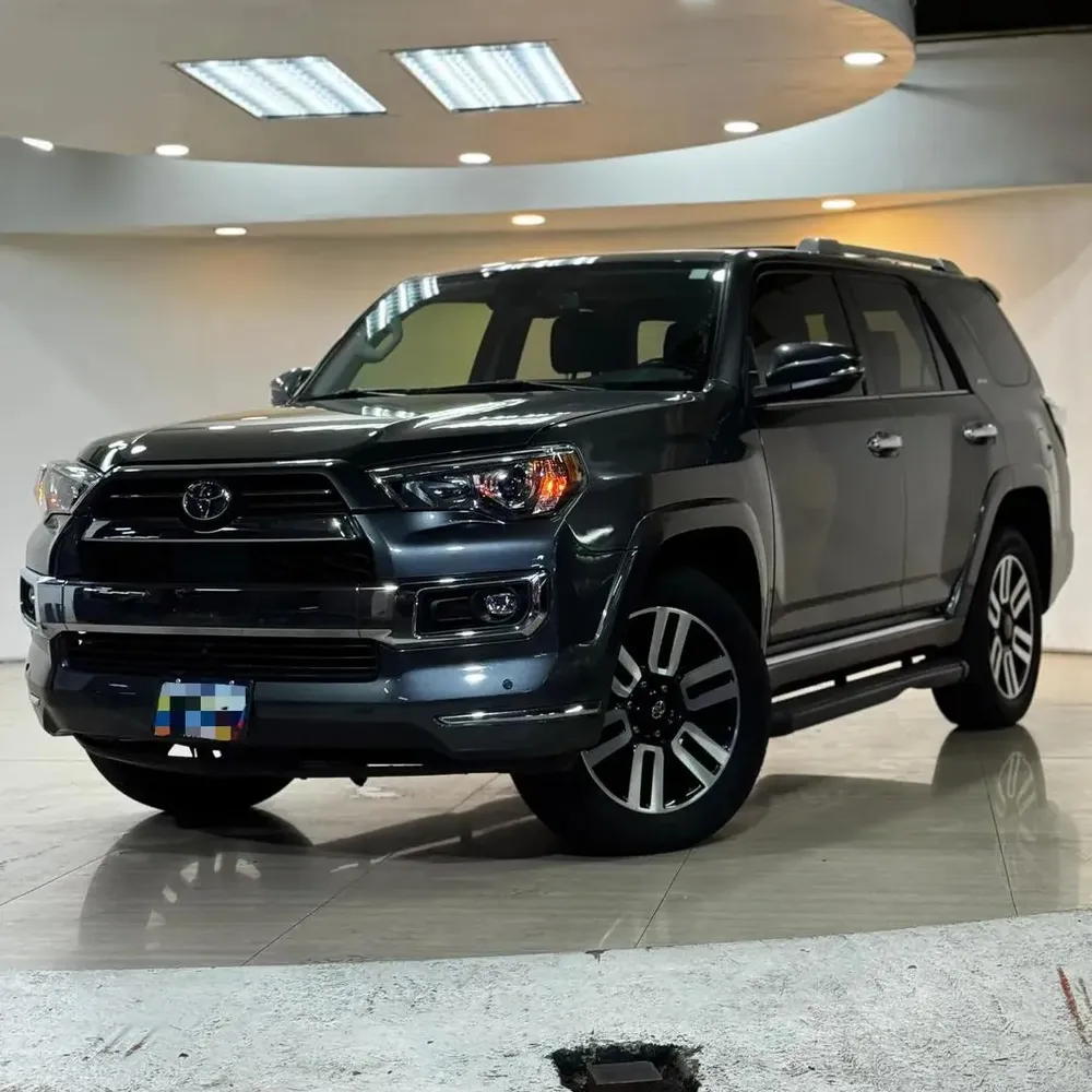 Toyota 4Runner Limited 2022 Gris Caracas