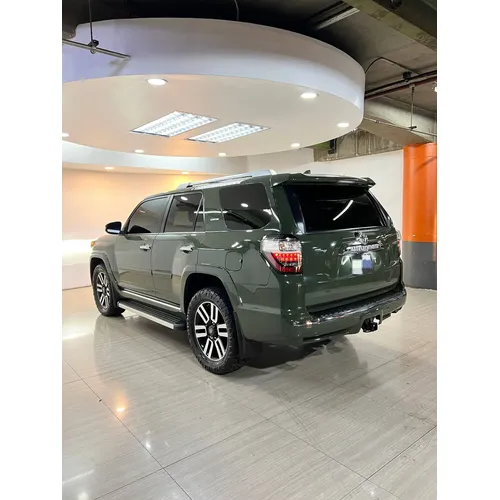 Toyota 4Runner Limited 2022 Verde Caracas