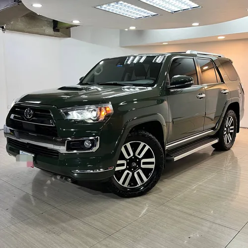 Toyota 4Runner Limited 2022 Verde Caracas