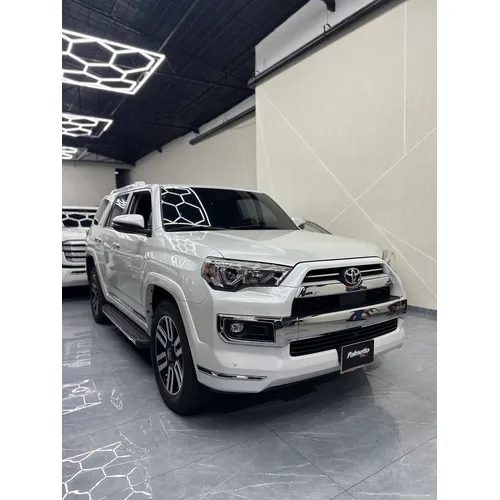Toyota 4Runner Limited 2024 Blanco Caracas