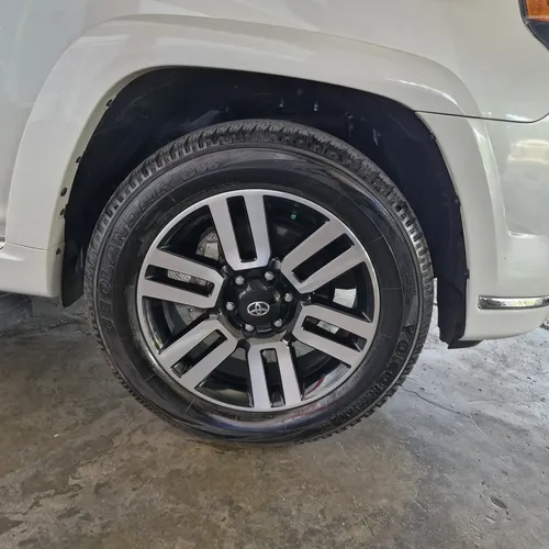 Toyota 4Runner Limited 2024 Blanco Caracas