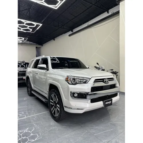 Toyota 4Runner Limited 2024 Blanco Caracas