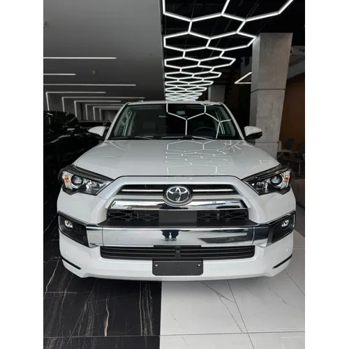 Toyota 4Runner Limited 2024 Blanco Caracas