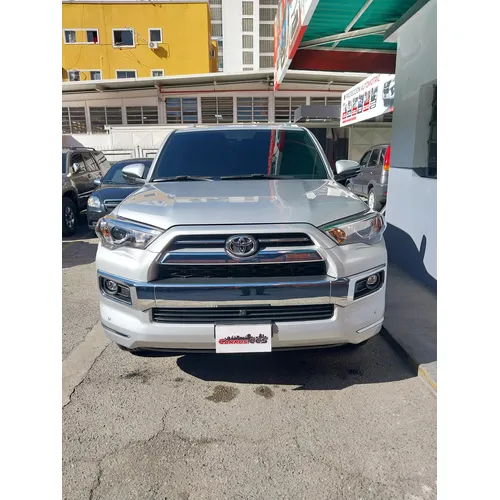Toyota 4Runner Limited 2024 Plateado Caracas